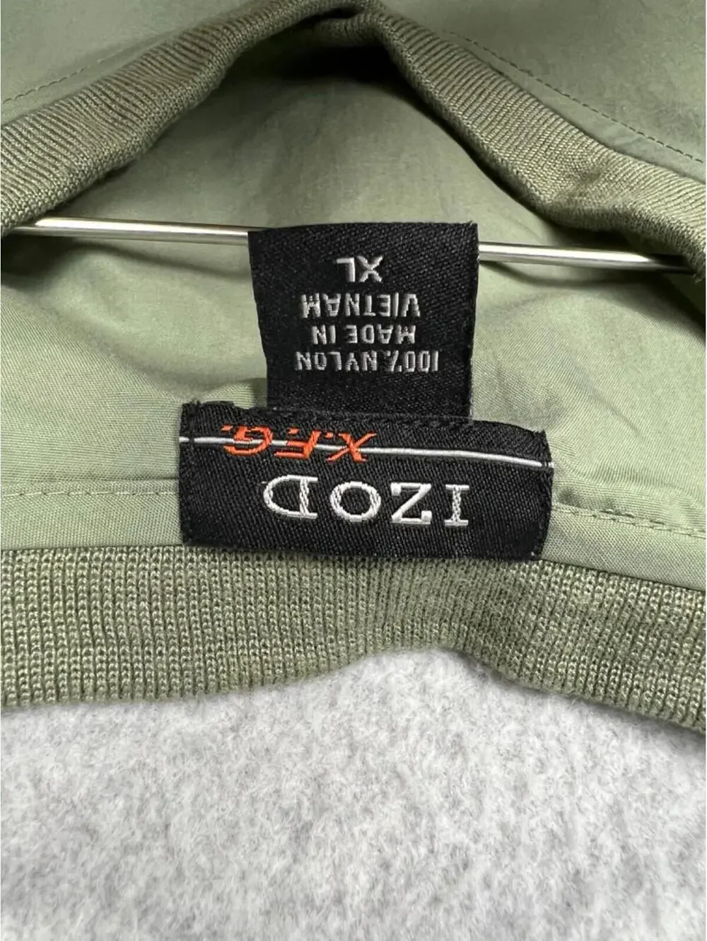 Izod XFG Golf Pullover WindBreaker Nylon Mens  XL Lightweight Green Outdoor